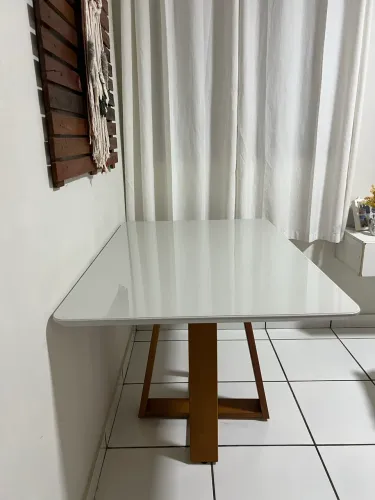 Mesa 4 lugares ou 6