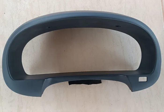 Moldura painel velocímetro Hyundai i30 2012