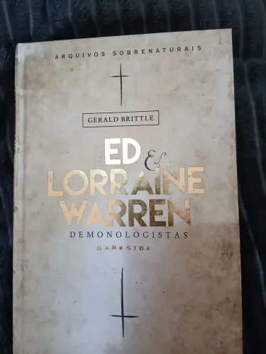 Livro Ed & Lorraine Warren: Demonologistas - DarkSide (Impecável / Capa Dura)