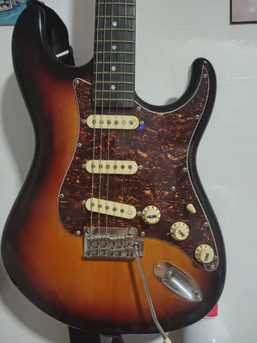 Guitarra Tagima T635 PERFEITA