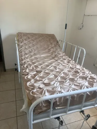 Cama hospitalar