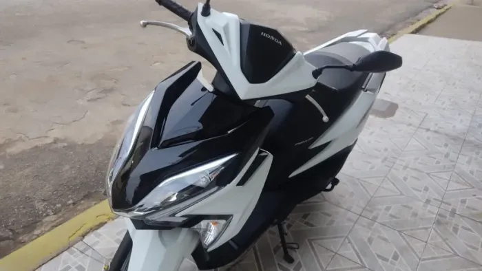 Honda Elite 125 - Branca Ano 2022 (Praticamente Nova)