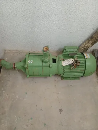 Bomba de recalque