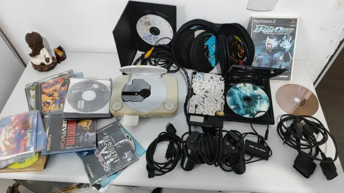 Vendo play station 1e 2