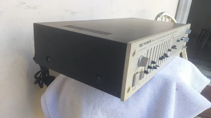 Equalizador Cygnus Ge-1800 (Usado)