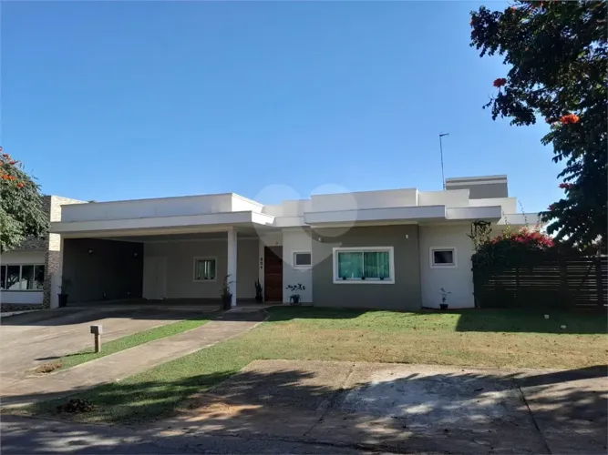Casa à venda com 3 quartos no Condomínio Village Ipanema I em Araçoiaba da Serra SP