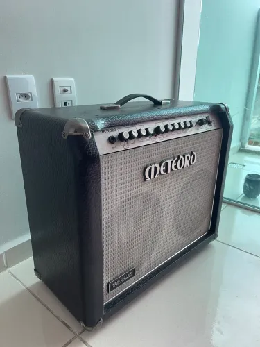 Caixa meteoro vulcan G100