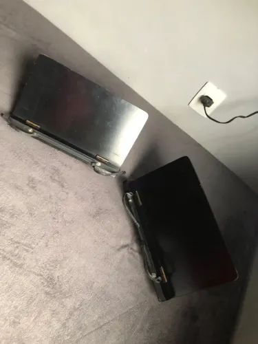 Suporte para leitura de livros e afins 