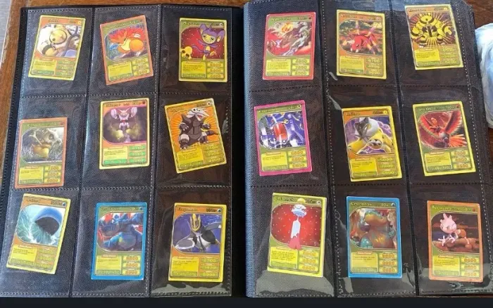 FIGURINHAS DE POKEMON- 36 cards antigos de Pokémon