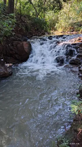 Vendo ou troco chácara 1,5 km da rodovia