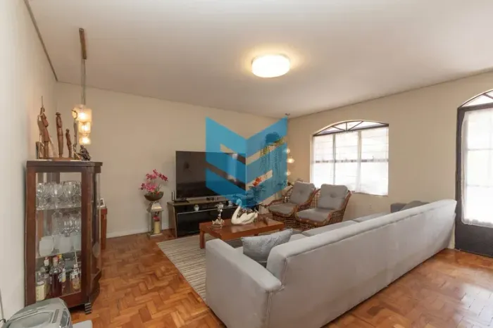 Casa com 7 quartos à venda em Vila Olinda , Sorocaba
