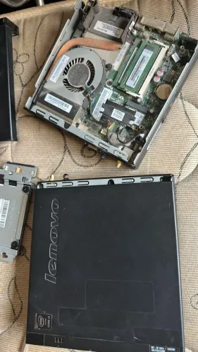 Mini pc lenovo i3 4gen , aceita i5 e i7