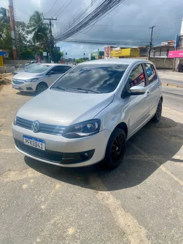 Volkswagen Fox 1.0 MI Total Flex 8V 5P 2011