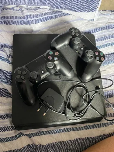 PlayStation 4 Slim - 1TB | Excelente Estado