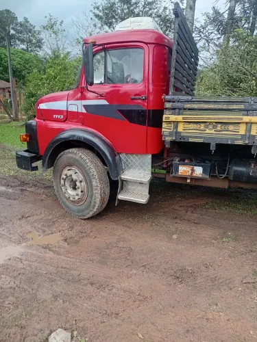 Caminhão 1113 truck