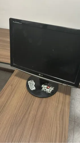 Monitor LG 17P No Estado