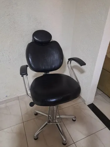Vende-se cadeira maquiagem