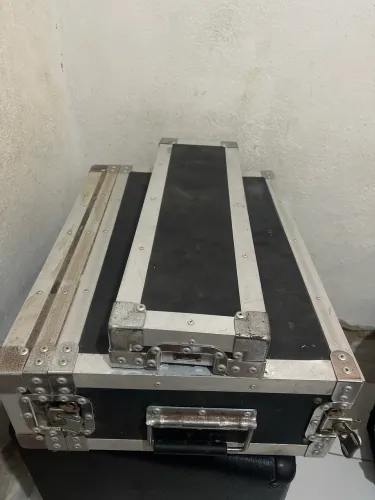 Case para equipamentos de áudio