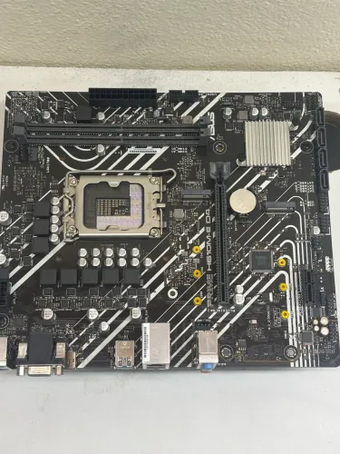 Placa mãe H610M-E D4 LGA 1700 nova