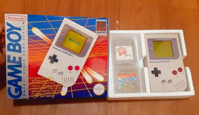 Gameboy original Tijolão DMG com caixa + 02 Jogos originais 