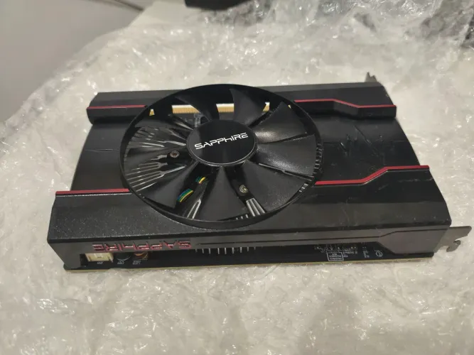 Vendo RX 550 Saphire Pulse 4gb