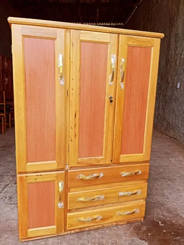 Guarda roupa de solteiro 3 portas NOVO