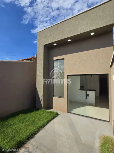 CASA NO SETOR ESTRELA DALVA- GOIÂNIA/GO