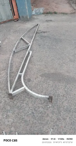 Estrutura para telhado garagem ou toldo três metros de extensão