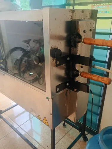 Máquina de frango assado