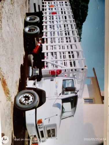 CAMINHÃO MERCEDES BENZ 1620 NO CHASSI