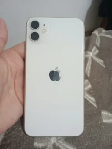 iPhone 11 - 128gb