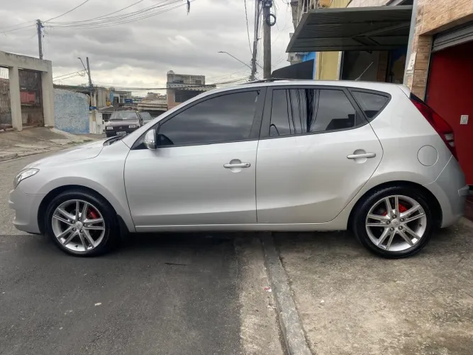 Hyundai I30 2.0 16V 145cv 5P Aut. 2011