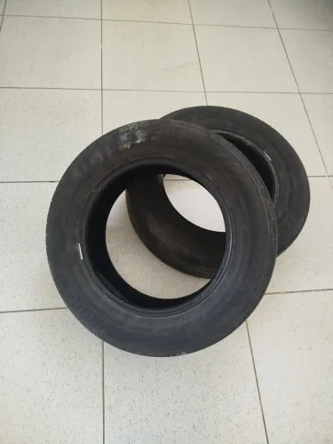 Pneus seminovos