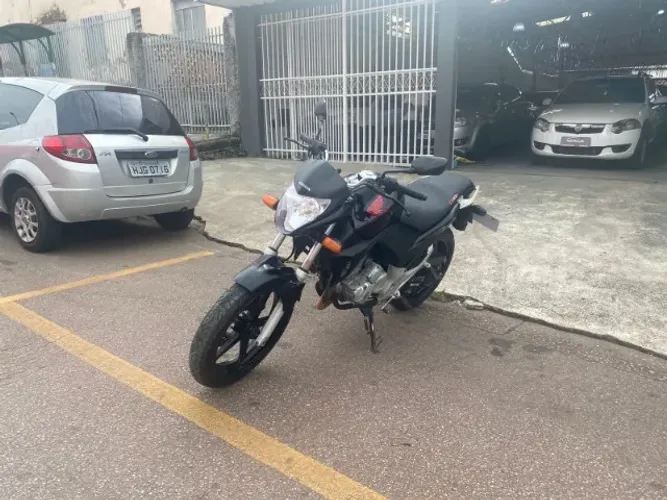 HONDA CB300 2011 COMPLETO IMPECÁVEL