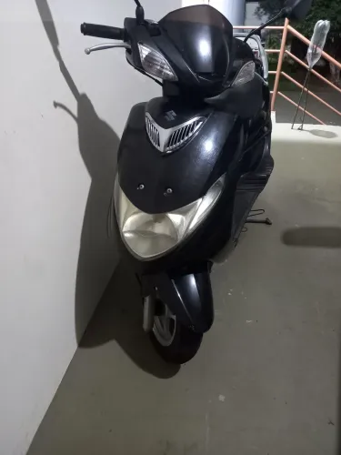Vende-se Suzuki burgman 125 2008