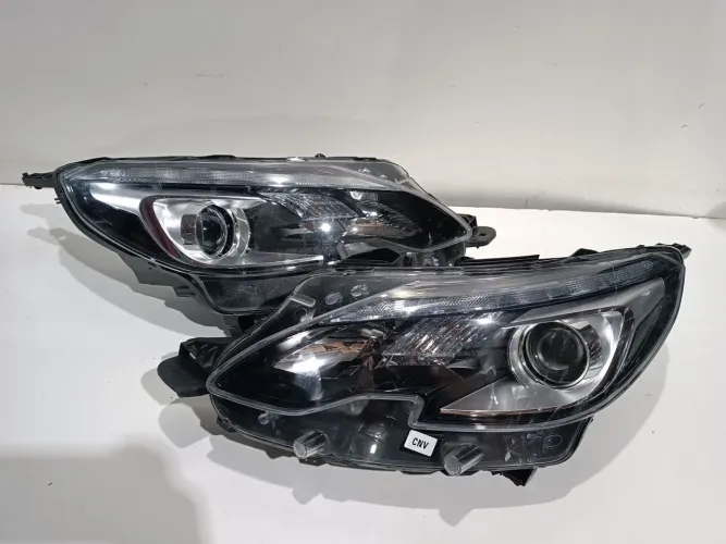 Par de Farol Peugeot 2008 17/23 ORIGINAL Recondicionado