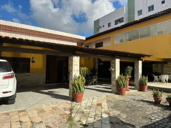 Casa à venda, 529 m² por R$ 799.998,00 - Cristo Redentor - João Pessoa/PB
