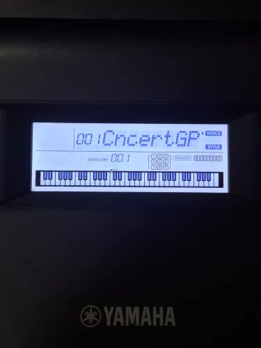 Yamaha PSR-373