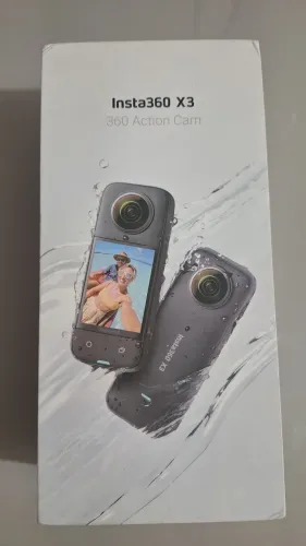 Vendo ou Troco Insta360 X3 Zerada
