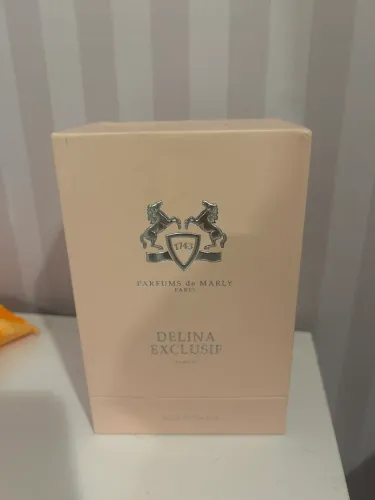 Coxa perfume Delina exclusiv