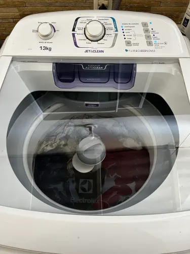 Máquina de lavar roupas Electrolux