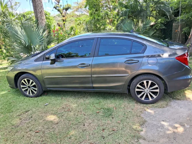 Honda Civic Sedan LXS 1.8/1.8 Flex 16V Aut. 4P 2013