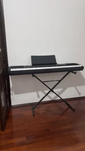 Piano elétrico Casio 