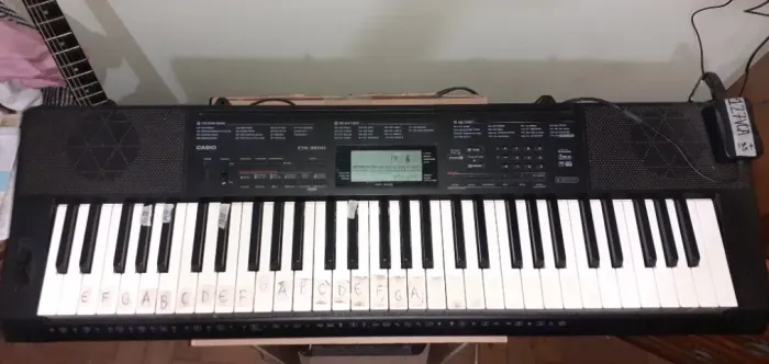 TECLADO CASIO USADO MODELO CTK 3200