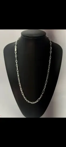 Cordão Cartier elo alongado