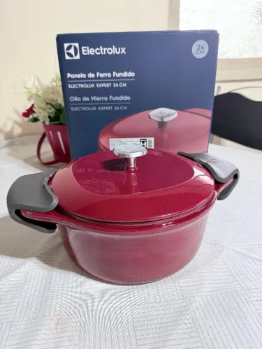 Panela de ferro fundido esmaltado Electrolux