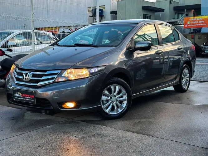 Honda City Sedan LX 1.5 Flex 16V 4P Mec. 2013