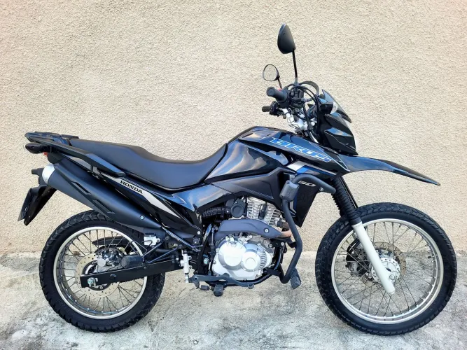 BROS - 2024 - 11.800 KM