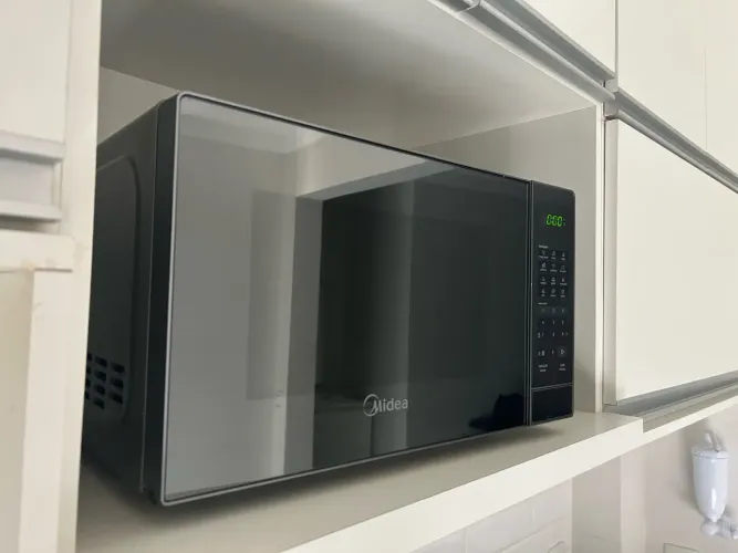 Micro-ondas Midea Espelhado 220V