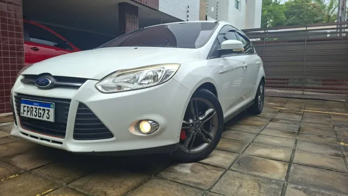 Ford Focus 2.0 16v/se/se Plus Flex 5P Aut. 2015